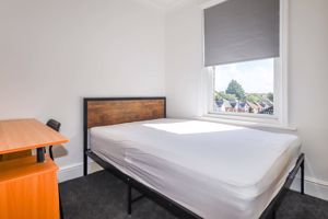 Bedroom- click for photo gallery